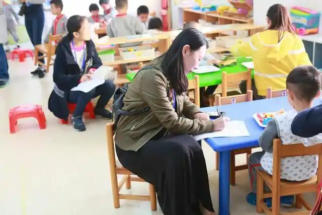 观察幼儿日常生活的要点_观察幼儿生活活动_观察幼儿生活技巧
