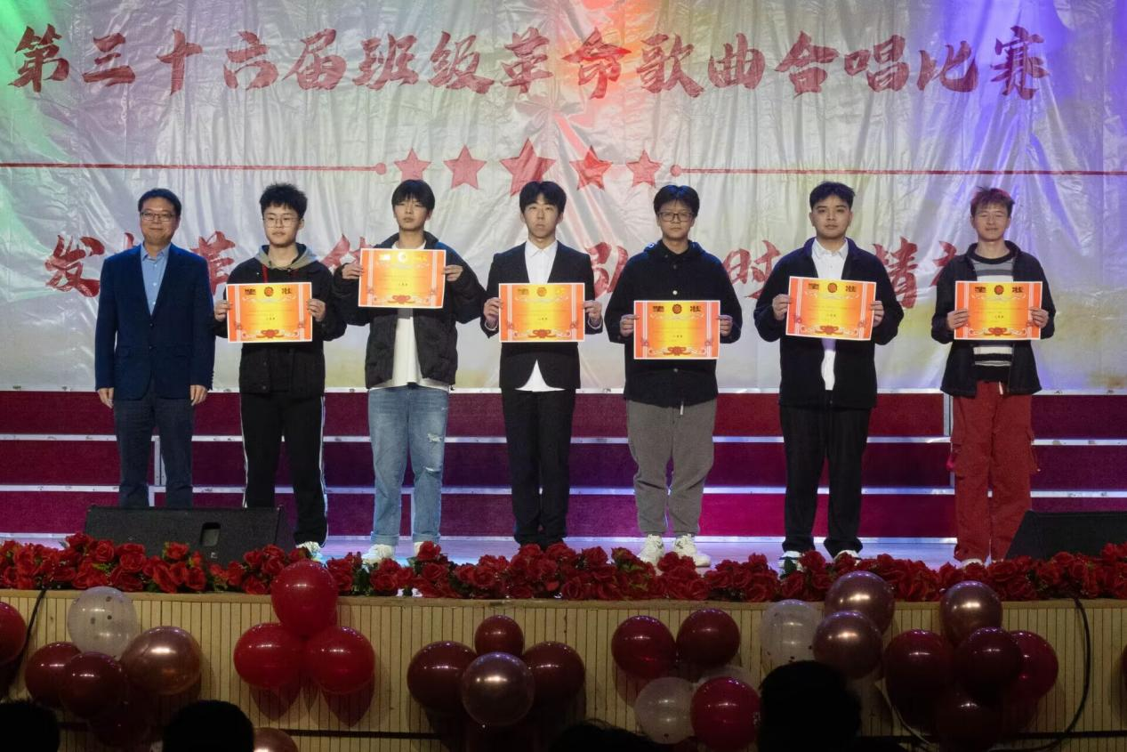 革命歌曲学生集体操_革命歌曲韵律操_革命歌曲串烧视频