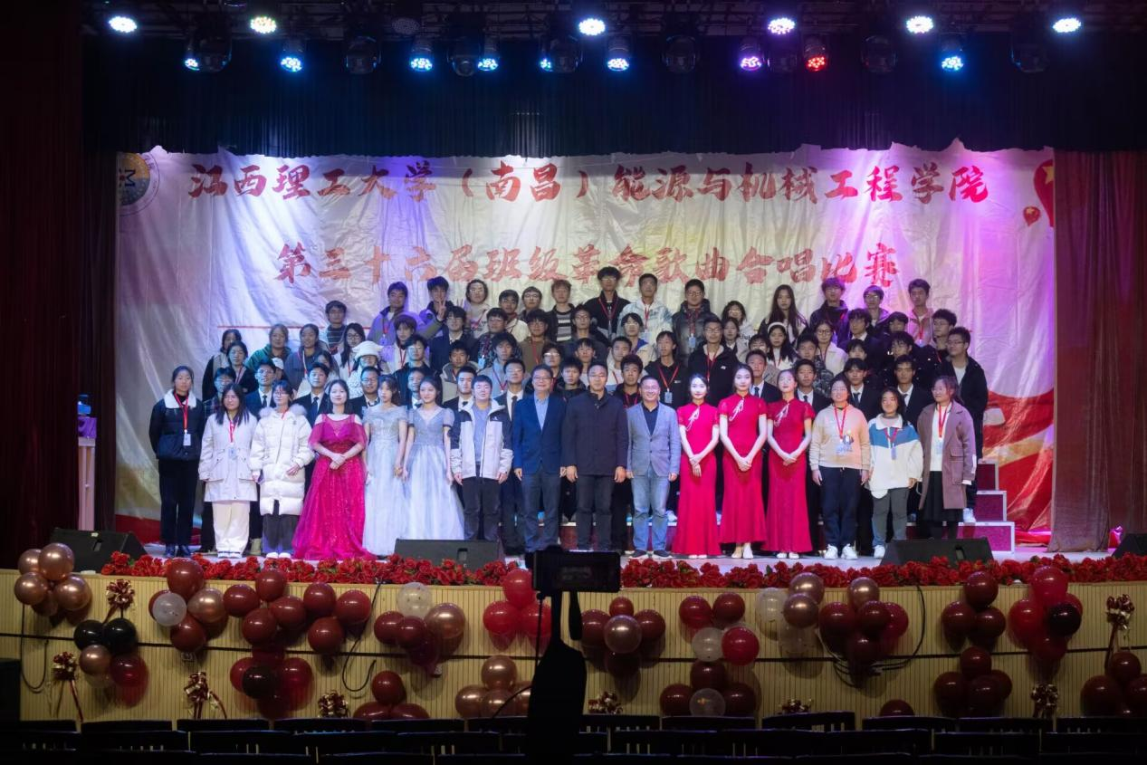 革命歌曲串烧视频_革命歌曲韵律操_革命歌曲学生集体操