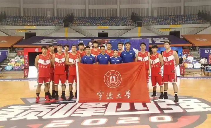 清华大学篮球队拿过几次冠军_清华篮球队都是学霸吗_清华篮球队员