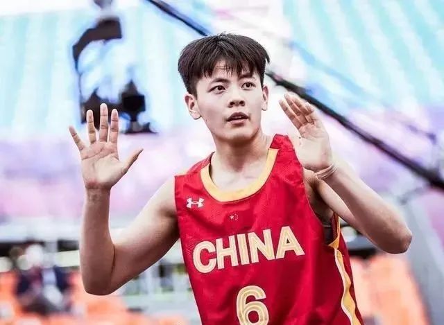 篮球历史大事件_篮球历史排行榜_大篮球历史